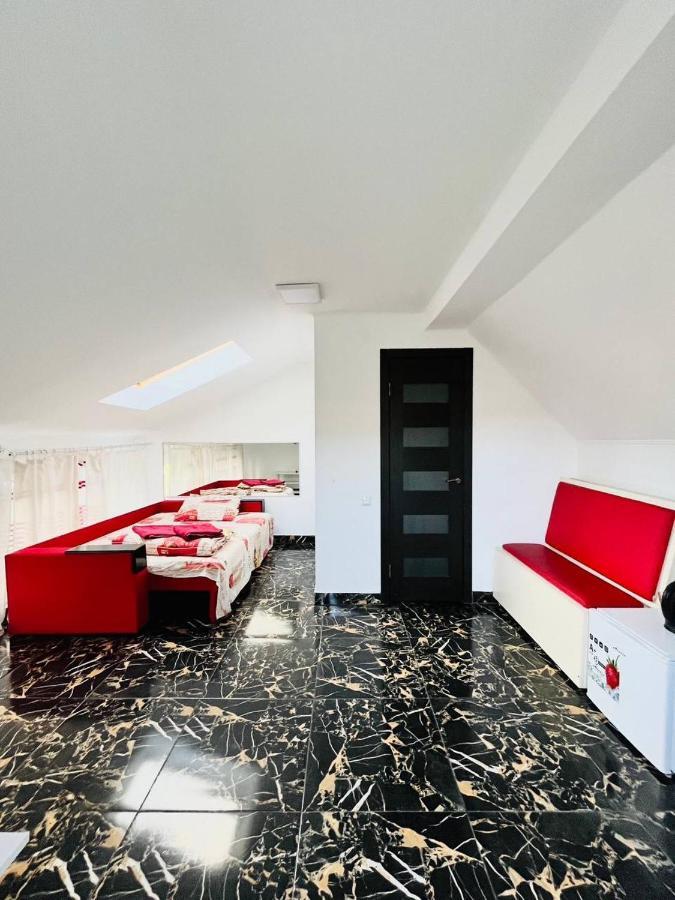 Lemberg Relax House Apartamento Exterior foto