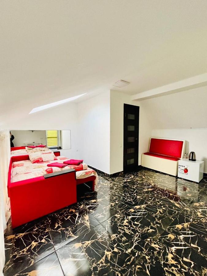 Lemberg Relax House Apartamento Exterior foto